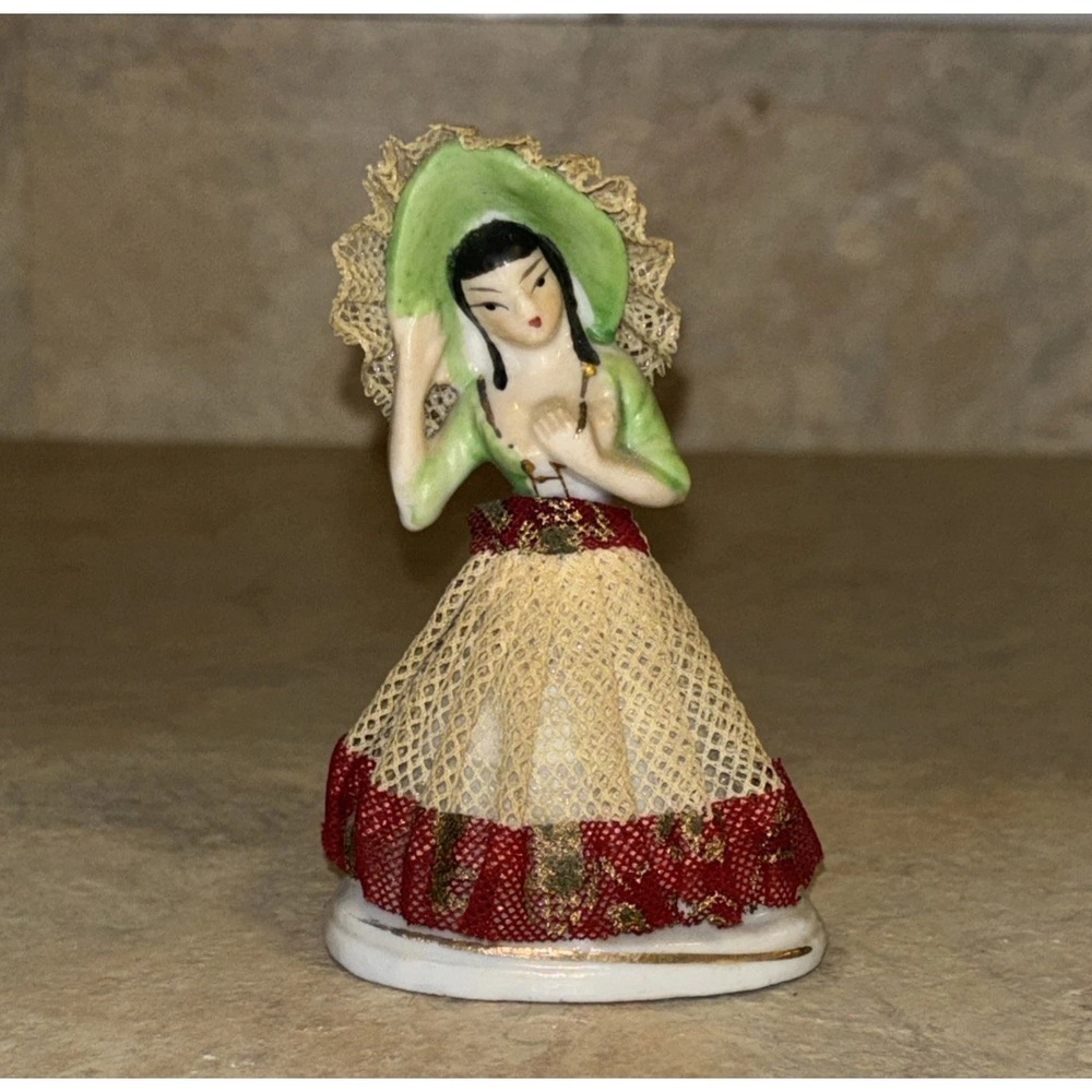 Vintage 1950s Enesco Dresden Lace Porcelain Figurine Lady Japan Textured